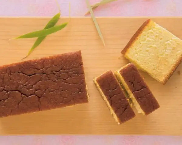 Pastel Castella, listo para disfrutar. Una receta sencilla para un postre esponjoso y delicioso.